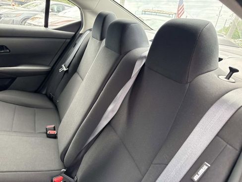 Certified 2025 Nissan Sentra S FWD image 14