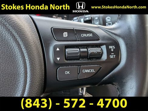 Used 2018 Kia Sorento FWD image 30