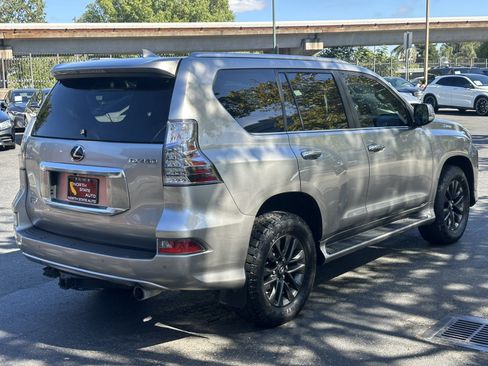 Used 2020 Lexus GX 460 Premium AWD/4WD image 8