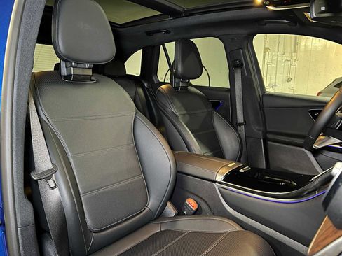 Certified 2025 Mercedes-Benz GLC 300 GLC 300 image 14