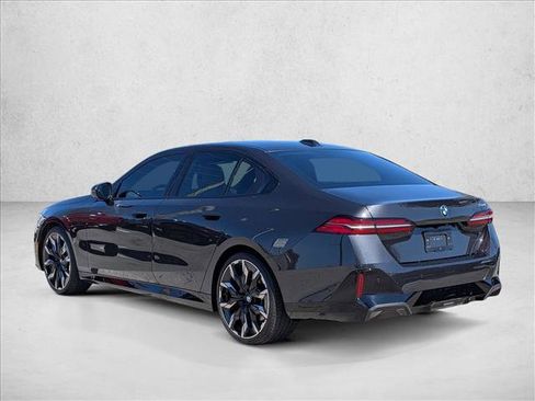 Certified 2024 BMW 530i w/ M Sport Package image 5