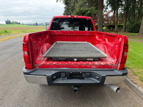 Used 2009 Chevrolet Silverado 2500 LT AWD/4WD image 4