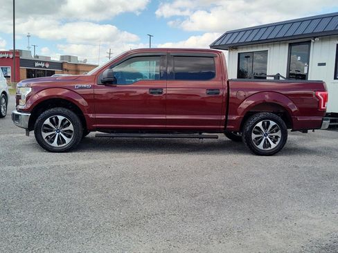 Used 2016 Ford F150 XLT RWD image 3