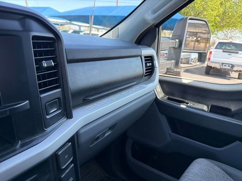 Used 2023 Ford F250 XLT w/ FX4 Off-Road Package image 24