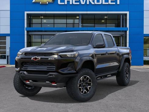 New 2026 Chevrolet Colorado ZR2 w/ Technology Package AWD/4WD image 6