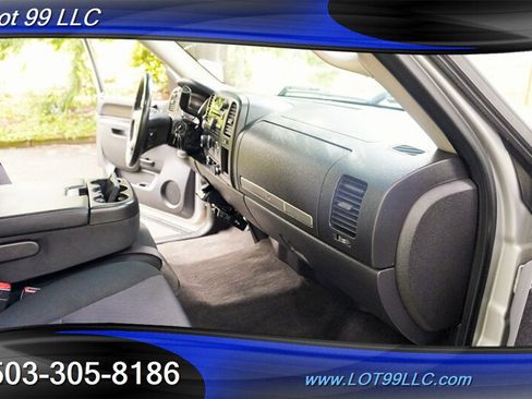 Used 2010 Chevrolet Silverado 1500 LT w/ Power Pack Plus AWD/4WD image 17