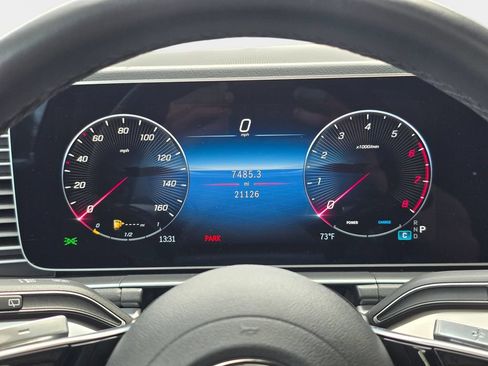 Used 2025 Mercedes-Benz GLS 450 4MATIC image 23
