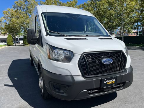 Used 2023 Ford Transit 250 Medium Roof AWD w/ Load Area Protection Package image 5