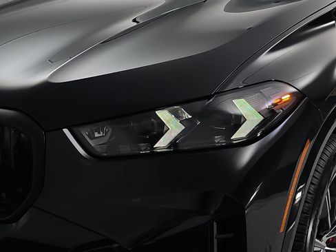 New 2026 BMW X5 xDrive50e w/ M Sport Package image 31