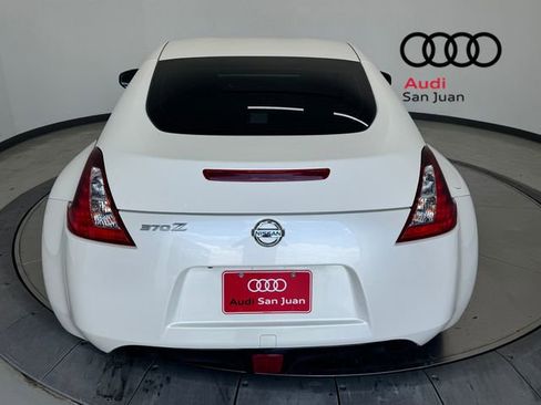 Used 2020 Nissan 370Z Coupe RWD image 36