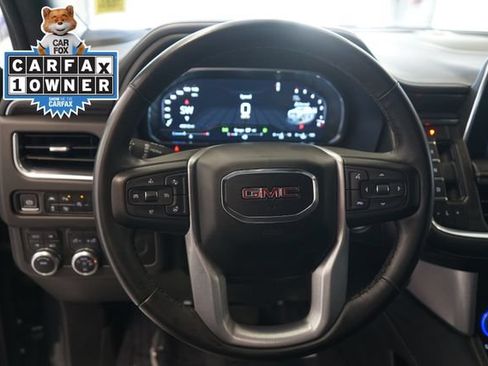 Used 2023 GMC Yukon XL SLT w/ SLT Luxury Package AWD/4WD image 21