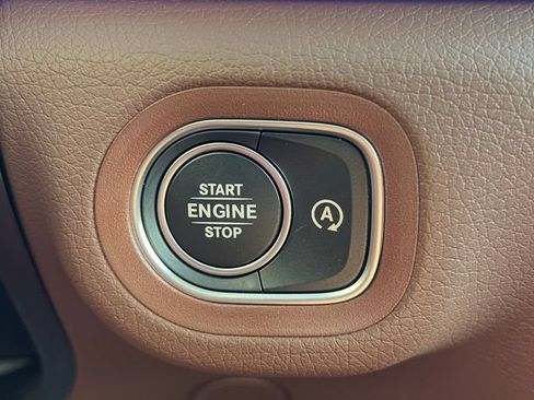 Used 2026 Mercedes-Benz GLE 350 4MATIC image 13