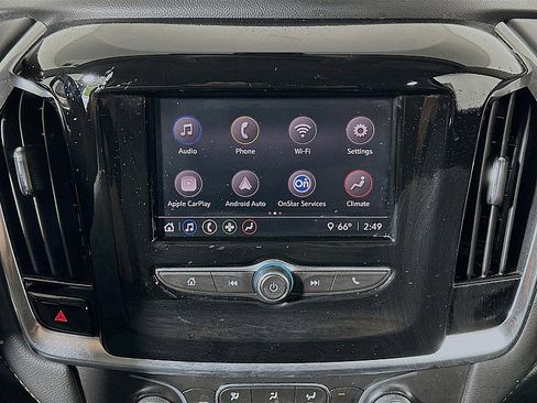 Used 2021 Chevrolet Traverse LS FWD image 14