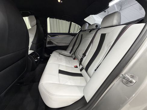Used 2019 BMW M5 w/ Executive Package AWD/4WD image 24