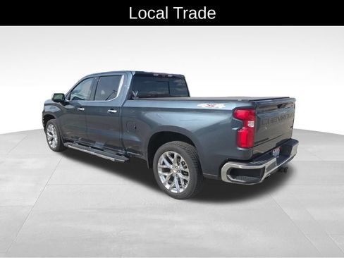 Used 2021 Chevrolet Silverado 1500 LTZ w/ Technology Package AWD/4WD image 8