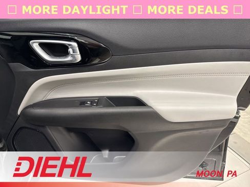 New 2026 Jeep Compass Limited AWD/4WD image 15