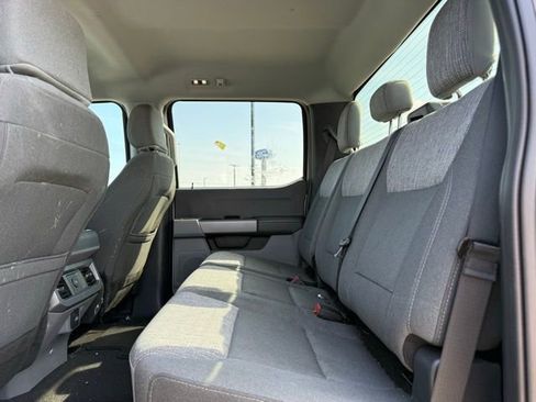 Used 2025 Ford F250 XLT w/ FX4 Off-Road Package image 17