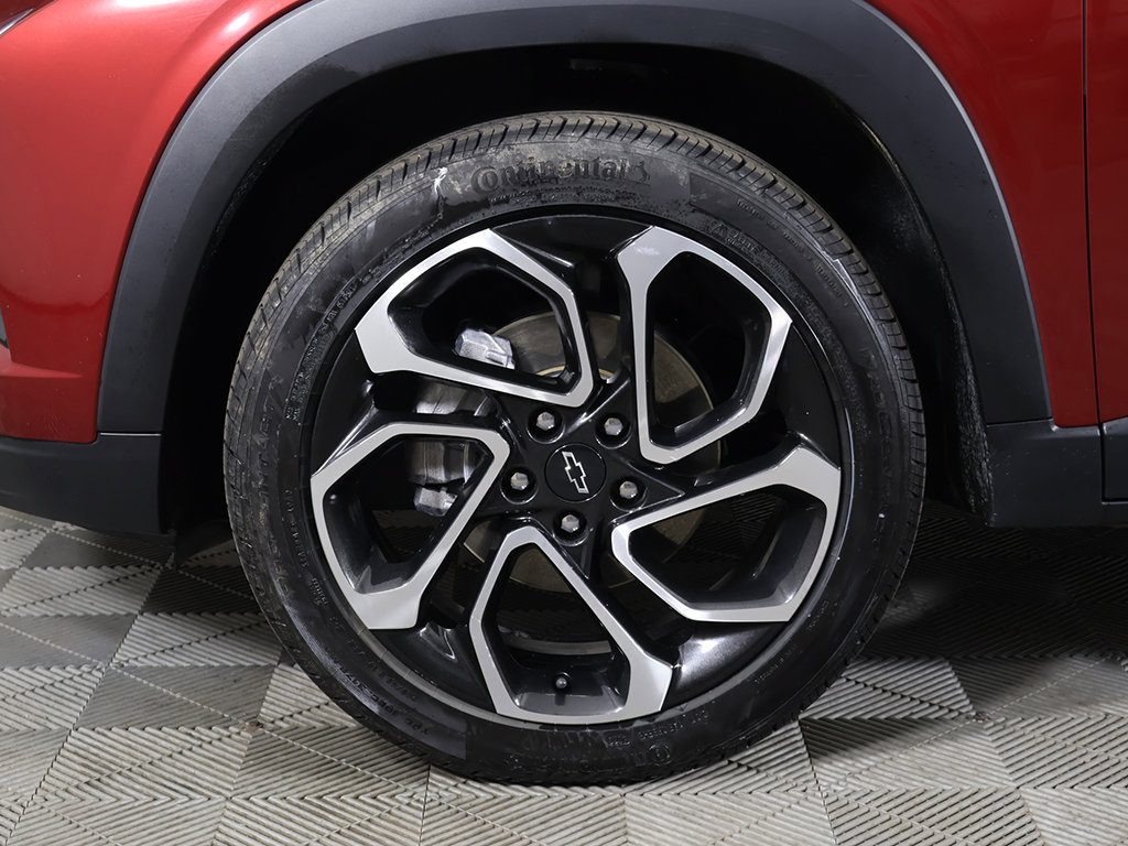 Used 2024 Chevrolet Trax RS w/ Driver Confidence Package FWD image 22
