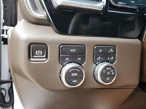 Used 2023 GMC Sierra 1500 SLT w/ SLT Premium Plus Package image 31