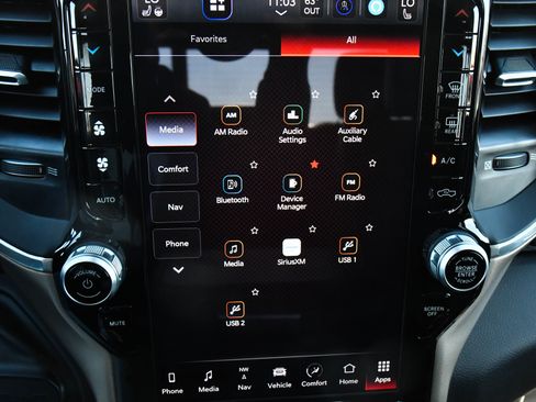 Used 2024 RAM 2500 Laramie image 24