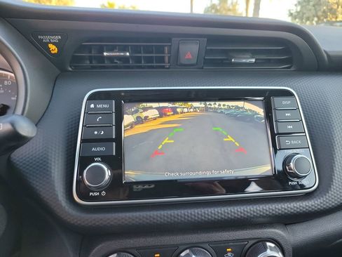 Certified 2022 Nissan Kicks S image 22