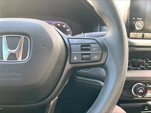 Used 2023 Honda Accord LX image 19