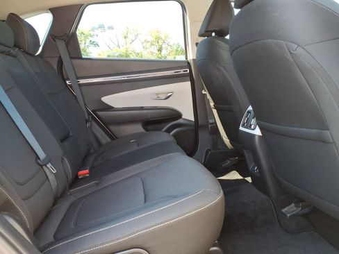 Used 2022 Hyundai Tucson SEL AWD/4WD image 12