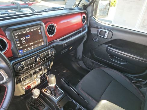 Certified 2022 Jeep Gladiator Rubicon w/ Trailer Tow Package image 12
