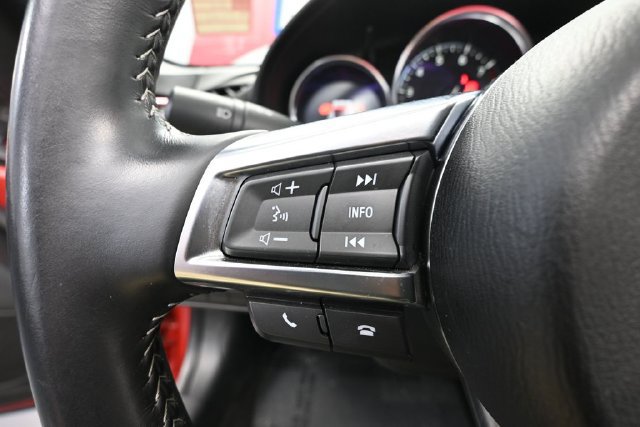 Used 2022 MAZDA MX-5 Miata RF Grand Touring RWD image 20