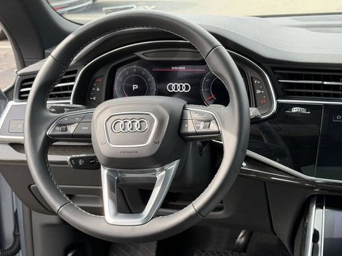 Used 2025 Audi Q8 Premium w/ Convenience Package AWD/4WD image 22