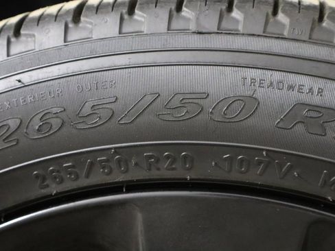 Used 2024 Jeep Grand Cherokee L Limited w/ Black Appearance Package image 54