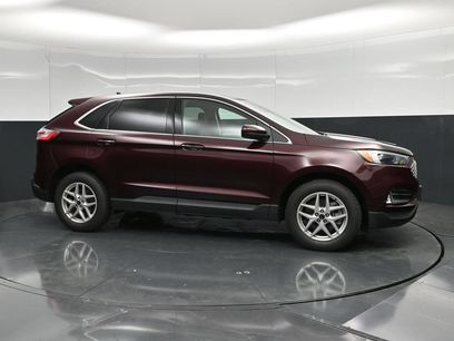 Used 2024 Ford Edge SEL w/ Convenience Package