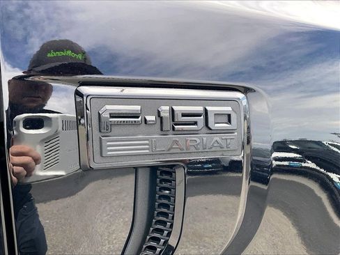 Used 2024 Ford F150 Lariat w/ Equipment Group 502A High image 28