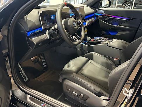 New 2026 BMW M5 Touring image 4