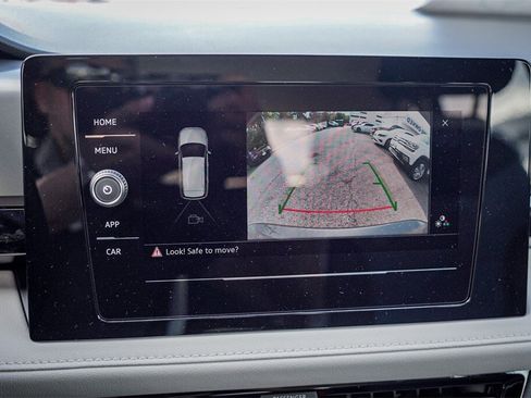 New 2026 Volkswagen Taos S image 18