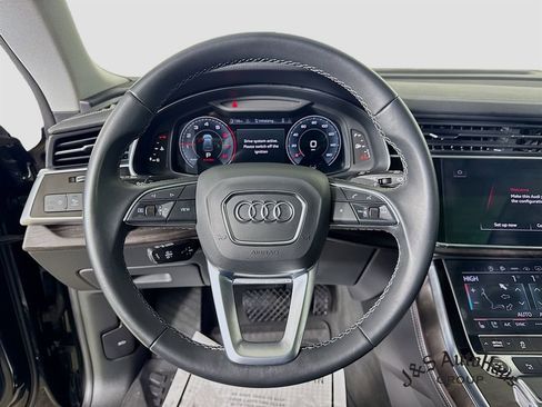 Used 2023 Audi Q8 Premium Plus w/ Premium Plus Package image 12
