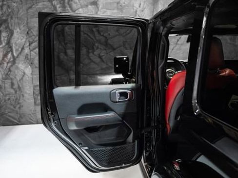 Used 2024 Jeep Wrangler Unlimited Rubicon 392 AWD/4WD image 10