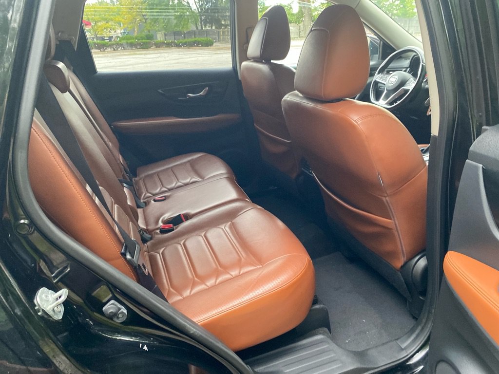 Used 2018 Nissan Rogue SL w/ Premium Package AWD/4WD image 25