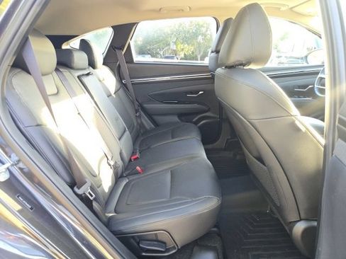 Used 2022 Hyundai Tucson SEL w/ Convenience + Premium Package FWD image 10