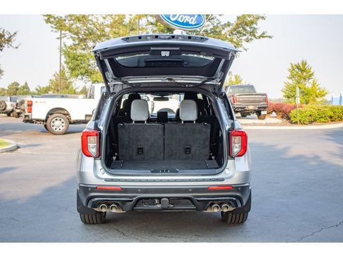 Used 2021 Ford Explorer ST w/ ST Street Pack AWD/4WD image 11