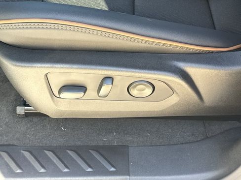 New 2026 GMC Canyon AT4 w/ Nightfall Essentials Package AWD/4WD image 15