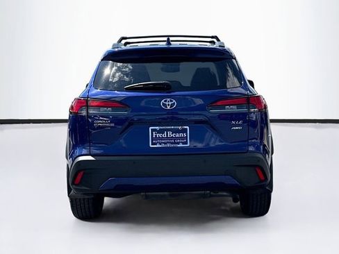 Used 2024 Toyota Corolla Cross XLE w/ Convenience Package AWD/4WD image 7