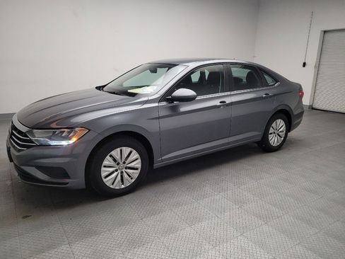 Used 2020 Volkswagen Jetta S w/ Driver Assistance Package image 2