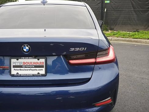 Used 2021 BMW 330i Sedan RWD image 5