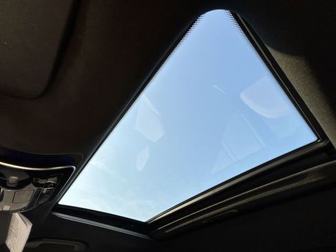 Used 2024 Mercedes-Benz C 300 Sedan image 30