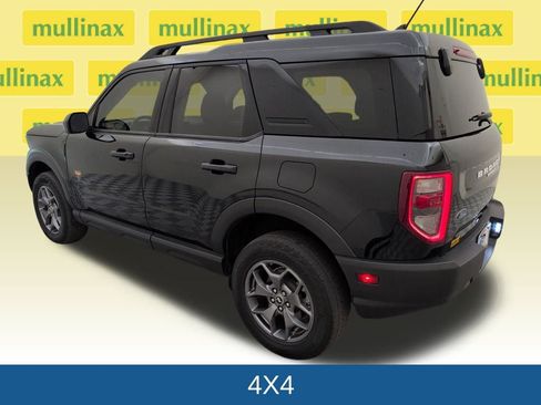 Used 2023 Ford Bronco Sport Badlands image 8