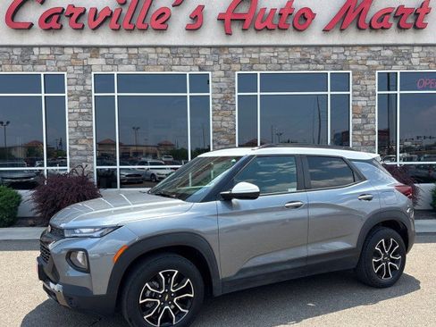 Used 2021 Chevrolet TrailBlazer ACTIV w/ Sun and Liftgate Package image 1