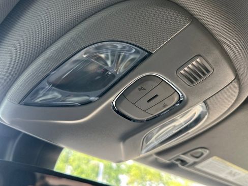 Used 2022 Jeep Compass Trailhawk image 24