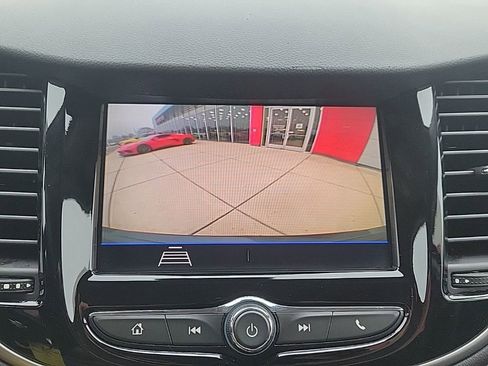 Used 2021 Chevrolet Trax LS image 23