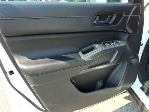 Certified 2023 Nissan Pathfinder Rock Creek AWD/4WD image 10